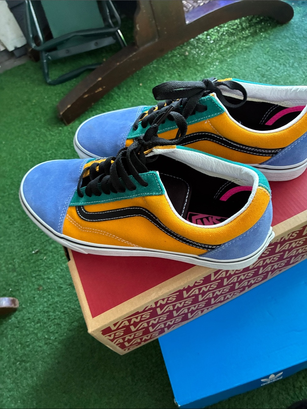 Van’s sneakers